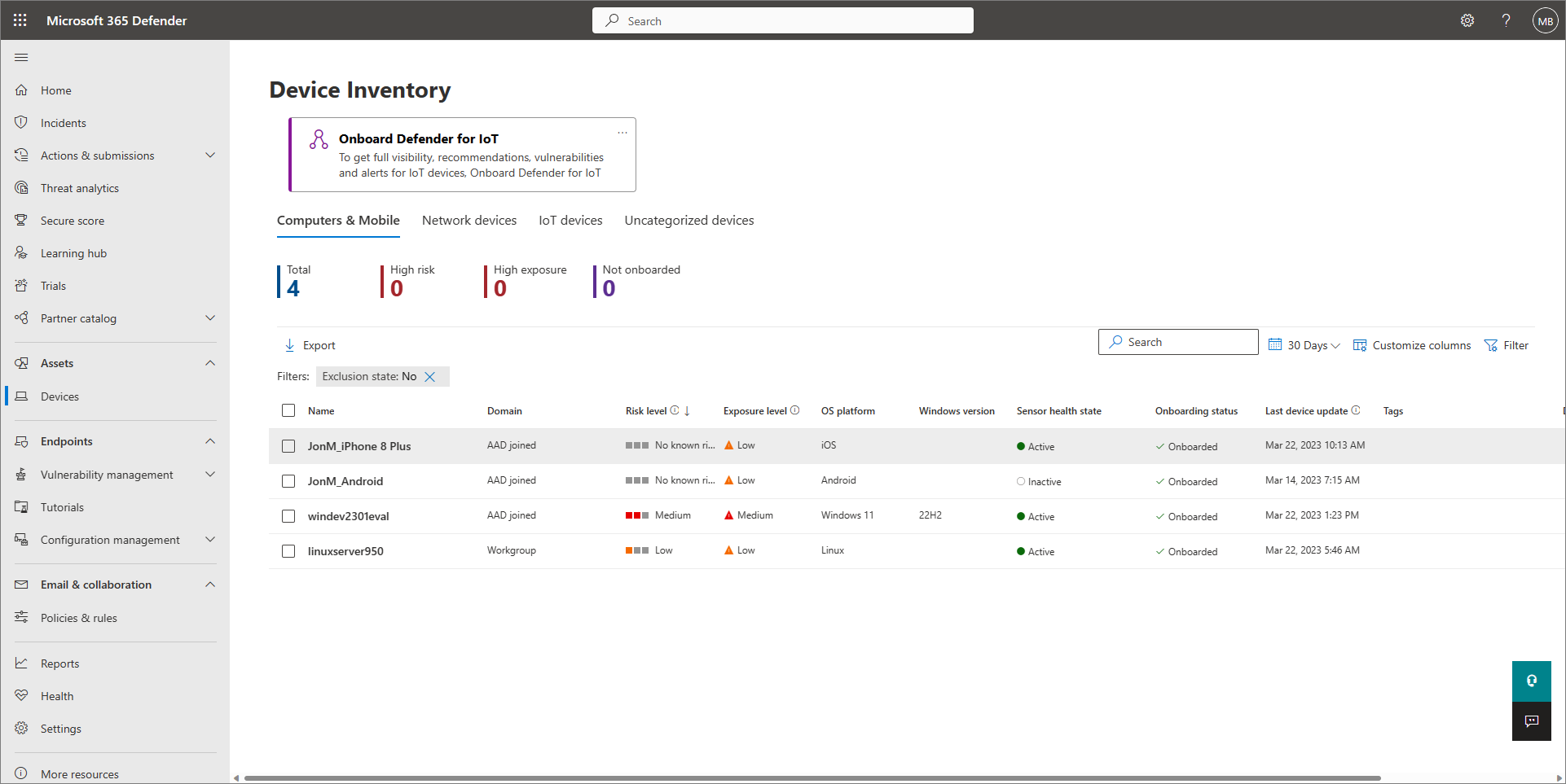 Microsoft Defender Device Inventory example with separate Sensor health state and Onboarding status columns.